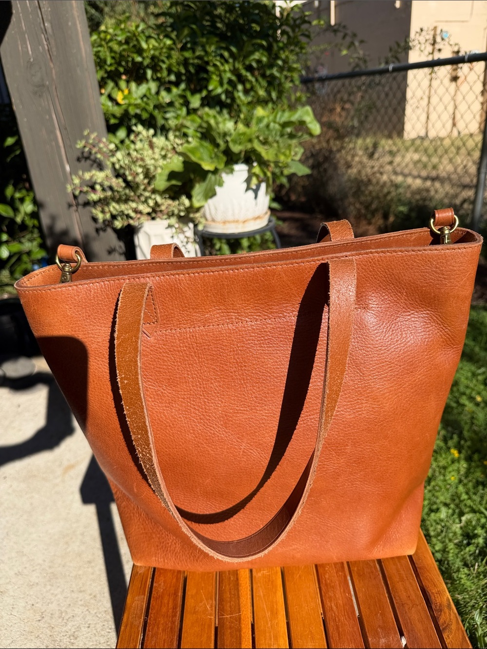 Madewell Medium Transport Leather Tote in Cognac - Picture 2 of 4